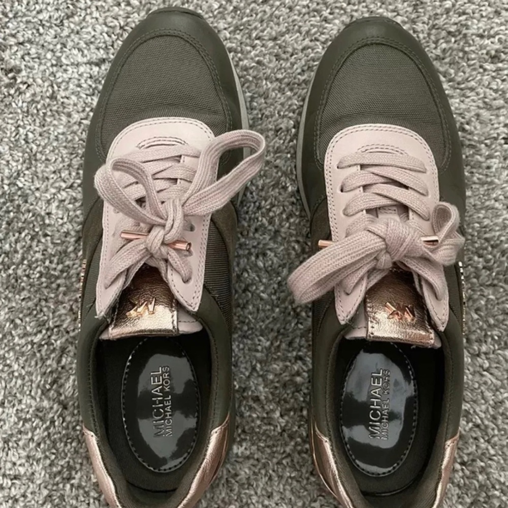 Michael Kors Sneakers